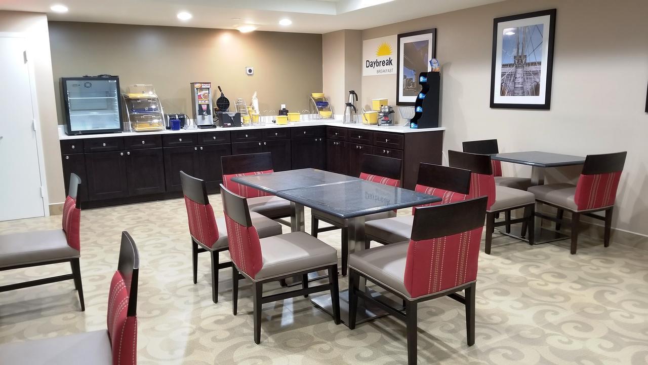 Days Inn By Wyndham Brooklyn Marine Park New York Ngoại thất bức ảnh